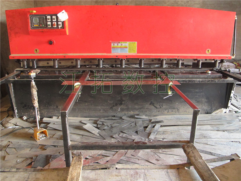 江拓數控剪板機